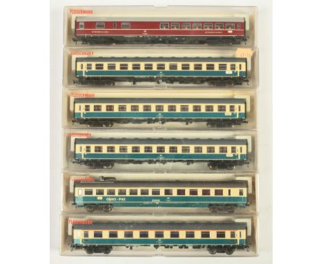 Group of Fleischmann Carriages - 3x 5192, 5191, 5193 And 5105. Conditions: Good Plus to Excellent in Mostly Good Cases, One c