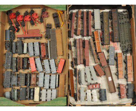 Triang, Dapol, Airfix &amp; Kit Built, large group of unboxed wagons. To include Triang 5 plank twin bogie, Dapol GWR Siphon 