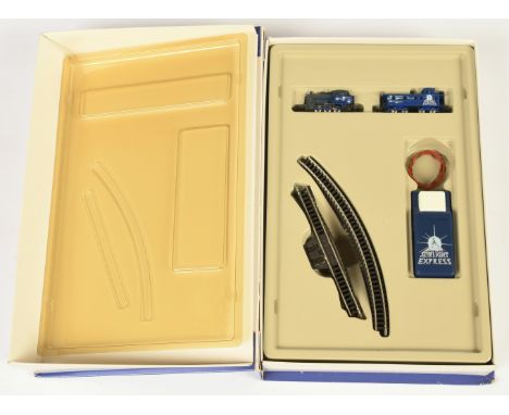 Marklin Z Gauge "Starlight Express" Train Pack. Condition is Near Mint in Good Plus box.&nbsp;