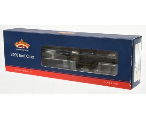 Bachmann 31-086A 4-4-0 GWR 3200 Earl Class Steam Locomotive No. 9018 (Weathered). Condition is Mint in Good to excellent box 