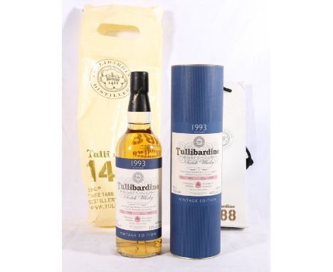 TULLIBARDINE 1993 Highland single malt Scotch whisky, bottled in 2007, 70cl 40%vol with tube and distillery bag 