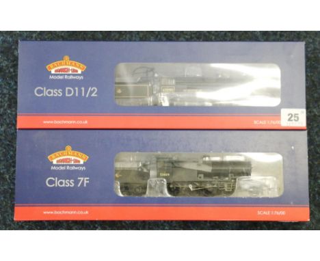 Bachmann Branch-Line OO gauge 2-10-0 locomotive and tender class 7F 53809 BR black 31-011 and 4-4-0 The Lady of The Lake loco