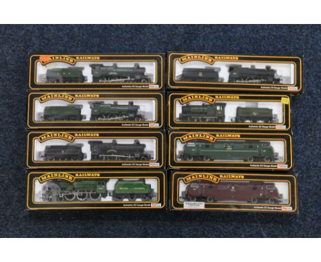 Mainline OO gauge model railways Hermes diesel hydraulic locomotive D823 BR maroon 37073, 4-6-0 Sir Robert Turnbull locomotiv