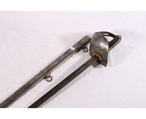 Edward VII 1897 pattern infantry officers' sword with etched blade, blade length 82cm long, sword length 98cm long, with scab