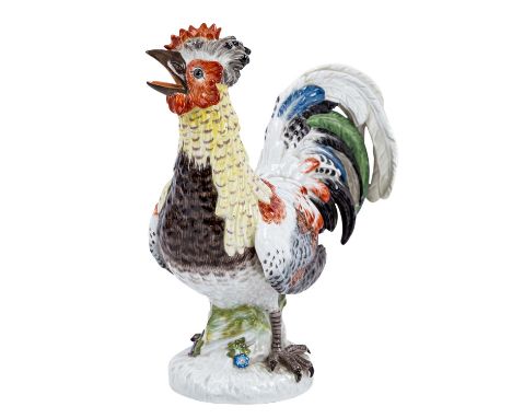 MEISSEN 'Krähender Hahn', 1. Wahl, 20. Jh. Weißporzellan polychrom staffiert, auf einem Natursockel stehender Hahn mit prächt
