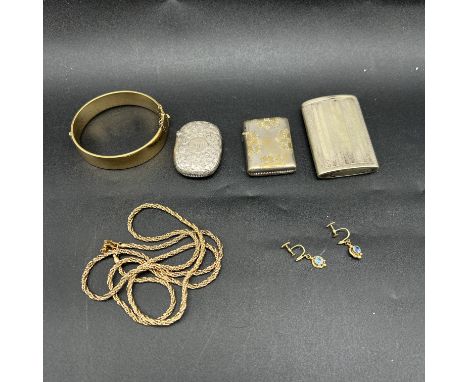 A mixed lot of costume jewellery, a rolled gold bangle, a vesta case hallmarked silver, 2 other plated ware vesta case, gold 