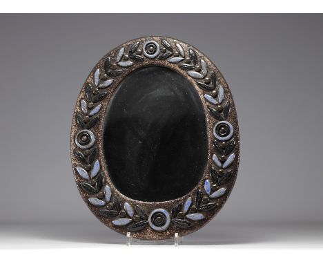 Marie Helene BATAILLE (DOUR) Varnished stoneware mirror with floral design - Weight: 2.96 kg - Shipping unavailable - Region: