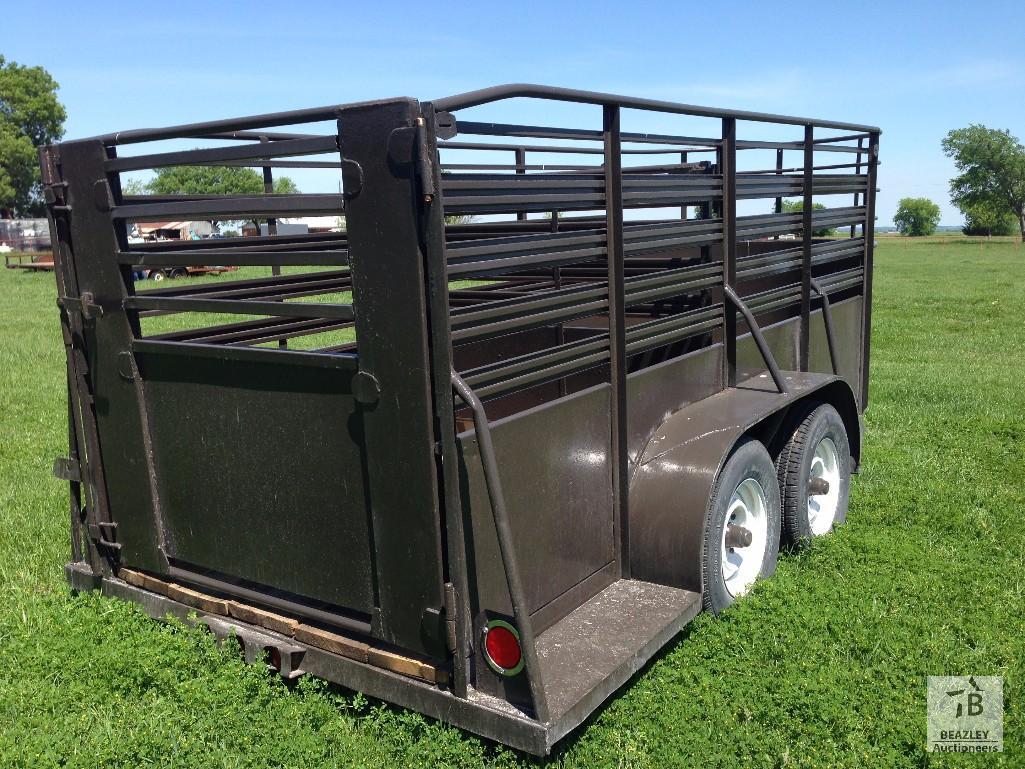 16 ft open top cattle trailer 2357515 Tires