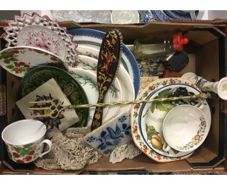&nbsp;A mixed lot of items, to include Wedgwood, tiles, a brass &nbsp;toasting fork etc