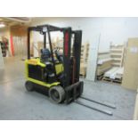 HYSTER Electric forklift Mod: E60XM-33, 2 sections, side shift, 36 volts w/t Ferro Five EFR