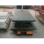 Hydraulic table 42" x 54"