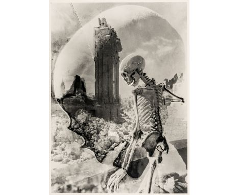 Kesting, Edmund. Dresdner Totentanz. Mit 5 Photoarbeiten. Silbergelatineabzüge (Negativ-Positivmontagen aus Skeletten und Bil