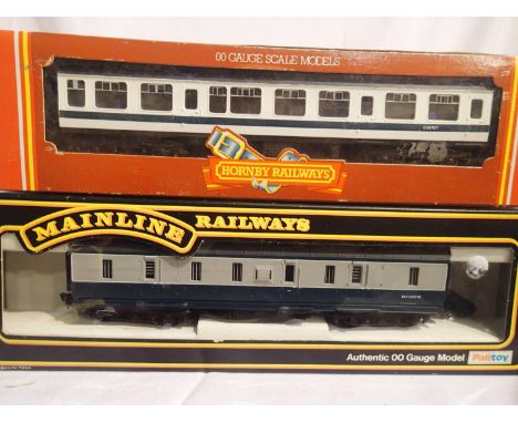 Two OO scale coaches to include Mainline 937304 BG parcels blue/grey Hornby R699, D.M.U centre coach white/blue, both in very