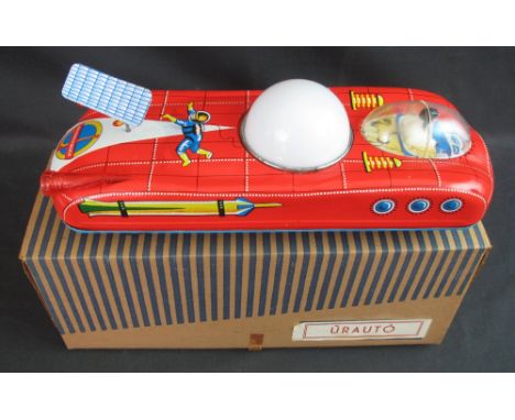 Lemezaru Gyar Uruto Hungarian tinplate T25 blow ball car in original box, with operational instructions etc.
(B.P. 24% incl. 