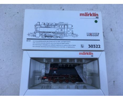 Marklin Ho scale, #30322 BR 81 class diesel locomotive, with universal electronic circuit for use in the Delta and digital sy