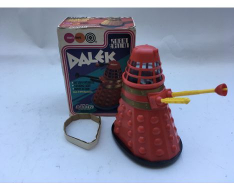 Dr Who , boxed Marx toys Dalek, battery operated, flashing lights, robot action , missing eye