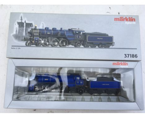 Marklin digital Ho scale, #37186 Reihe S 3/6 steam locomotive and tender, MIB