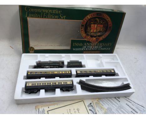 Hornby railways, OO scale, commemorative limited edition, 150th anniversary of the Great Western railway company , incomplete