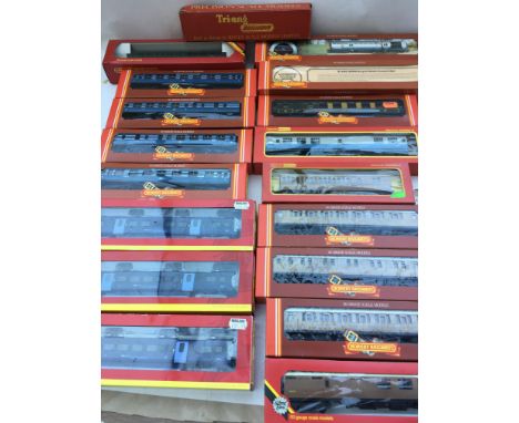 Hornby railways, OO scale, carriages, boxed, including Hitachi class , coronation Scot, Teak finish and mail coaches etc