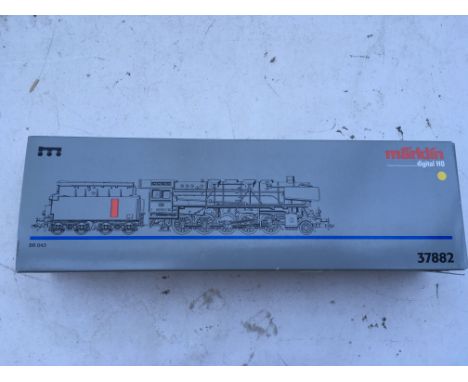 Marklin digital Ho scale, #37882 BR 043 type , locomotive and tender, MIB