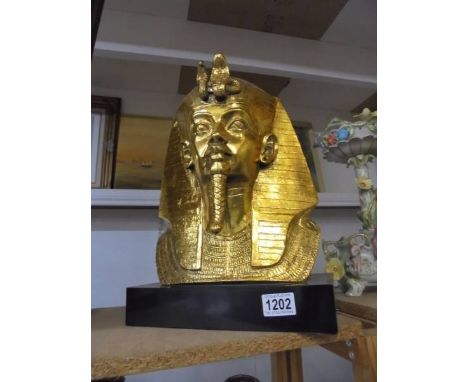 A life size model of King Tut-Ankh-Amus's death mask.