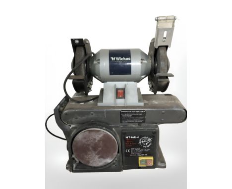 A Wickes NT46E-4 belt and disc sander.