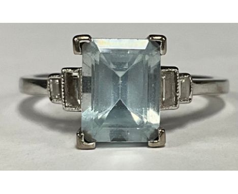 An Art Deco style 18ct white gold, aquamarine and diamond ring