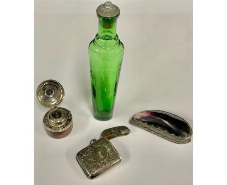 A 19th century pewter mounted mussel shell snuff box, 8cm long; an Edwardian silver vesta case, Birmingham 1902; a travelling