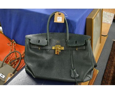 A ladies' handbag.