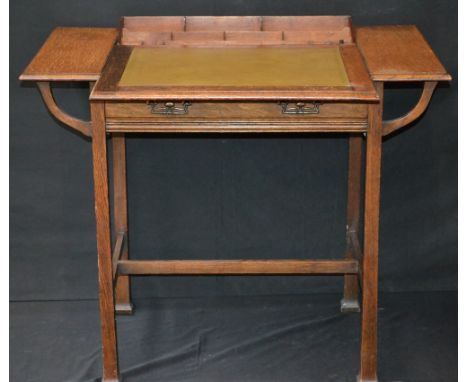 An Arts and Crafts oak writing desk, c.1900's