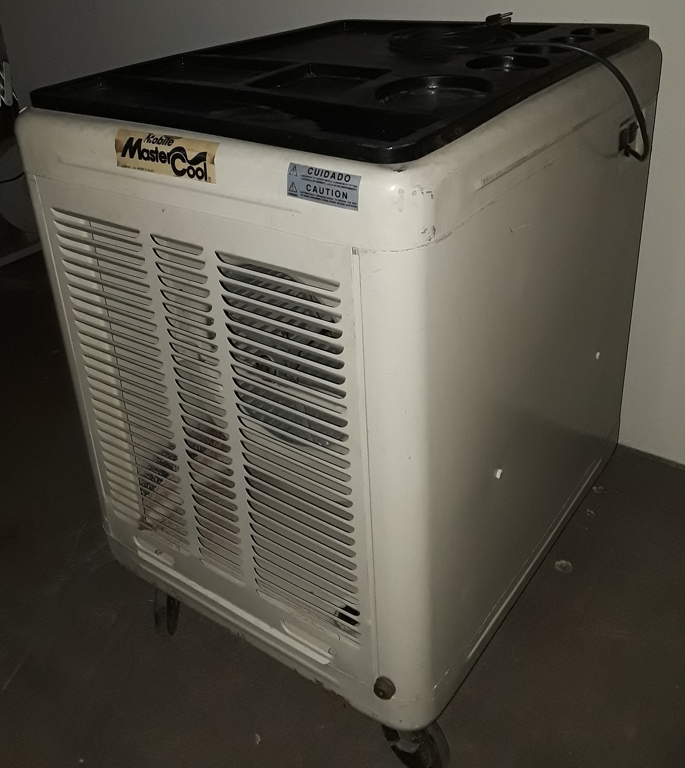 Mobile Master Cool Swamp Cooler on Wheels Model MMB14B 1/2 Hp 110 volts