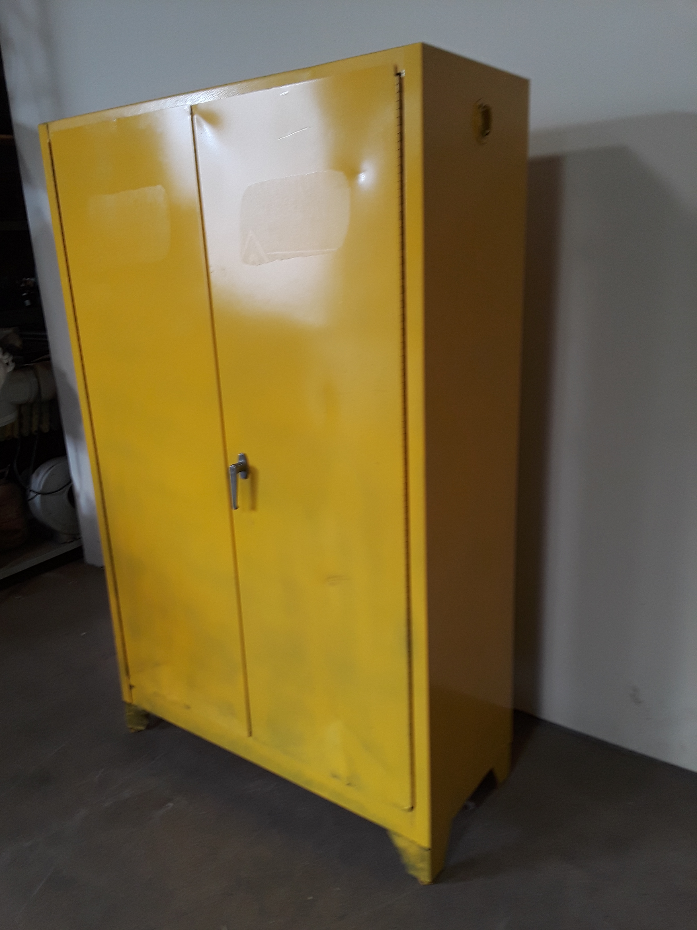 Flammable Liquid Safety Paint Storage 69" tall x 43" wide x 18