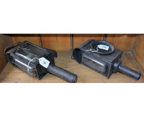 A Raydyot patent carriage lamp; another, similar (2)