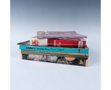 A collection of collector's guides! Included are American Premium Record Guide 1900-1965, Children's Books 1850-1950 Vol 1 an