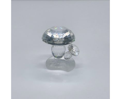 Also known as Mushrooms, and part of the Woodland Friends collection. Two clear mushrooms on a frosted base. Swarovski swan m