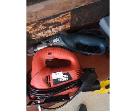 2 black n decker tools. 