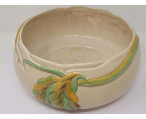 Clarice Cliff for Newport Pottery centre bowl, model number 83342, light crazing but no cracks or chips, D: 20 cm. P&amp;P Gr