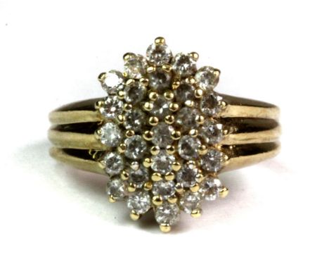 A heavy 9ct yellow gold stone set ring (K).