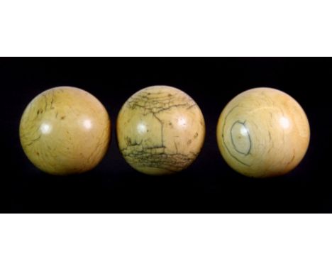 Three antique ivory snooker balls, Dia. 5.5cm.