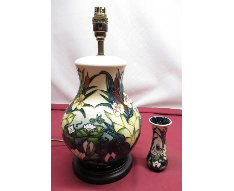 Moorcroft pottery baluster table lamp, decorated in Bullrush pattern on a cream ground, H36cm and a similar spill vase, H12.5