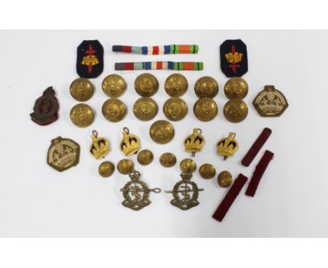 Collection of WWII  Royal Army Medical Corps uniform buttons and badges etc (a lot) 
