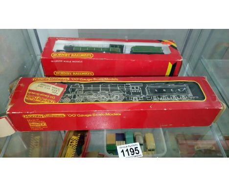 A boxed Hornby R.855 LNER Flying Scotsman and R.866 LNER B12 locomotive