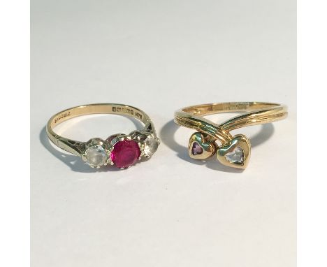 2 9ct gold rings set with precious stones, sizes M and O
