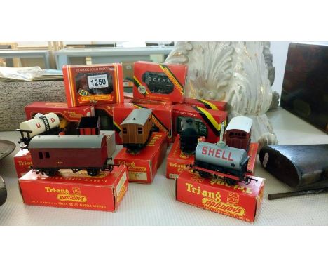 15 boxed Hornby Triang 00/HO rolling stock including Shell-BP petrol tank wagon