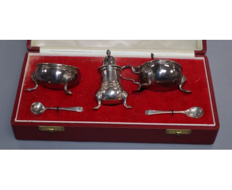 A cased modern silver three piece condiment set, Birmingham, 1971.