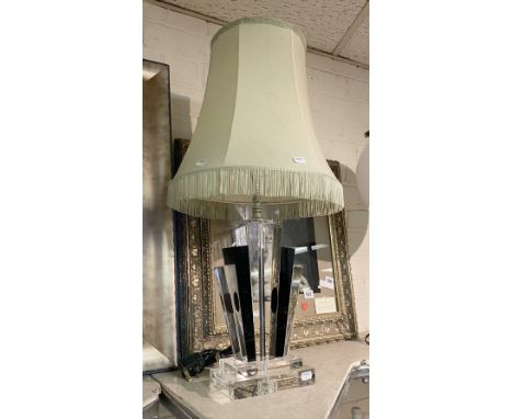 ART DECO STYLE GLASS TABLE LAMP