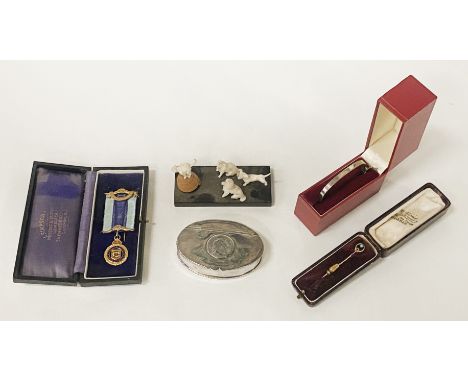INTERESTING COLLECTION INCL SNUFF BOX