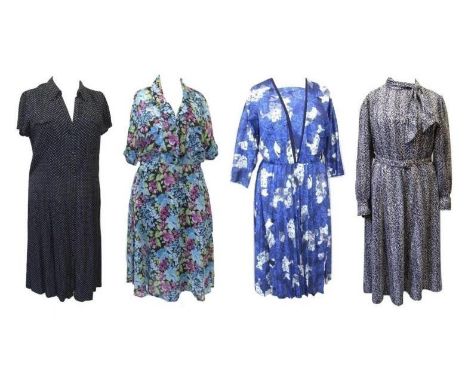 4 Ladies Vintage Dresses incl. DL Barron, Verve etc. (4) 