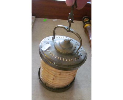 A Nurse's collapsible light