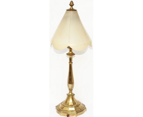 Pullman brass Table Lamp type N stamped T.C.61. As used in the Third Class car number 61 on the Southern Region Bournemouth B